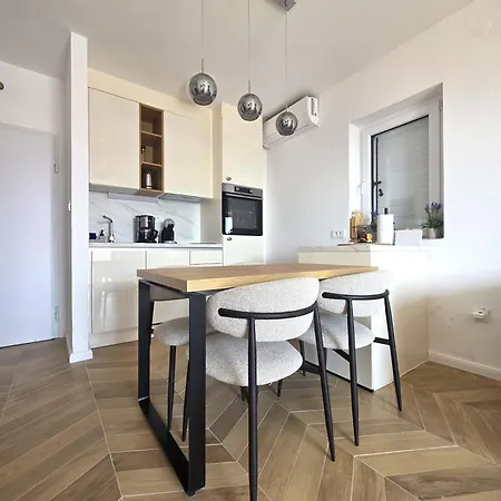 40581 - Vedrana Apartment *